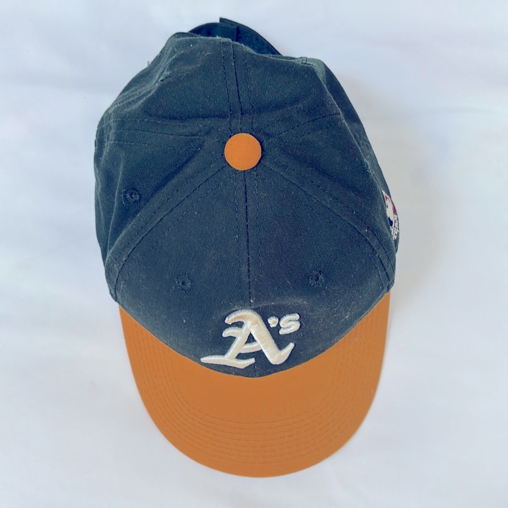GENTLY WORN BASEBALL YOUTH TEAM CAP - EMBROIDERED LOGO A’s DARK GREEN & YELLOW - Picture 2 of 7